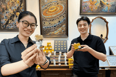 把矿石做成盲盒爆款,青春小店凭实力出圈
