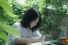 张玲玲：书写是一种生命轨迹，我们欲求的唯有诚实 | 正在写的人