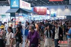 香港书展观察：AI越来越会“写”，人如何保持不可替代？