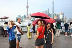 欧洲游客扎堆来华避暑，入境游订单同比激增275%