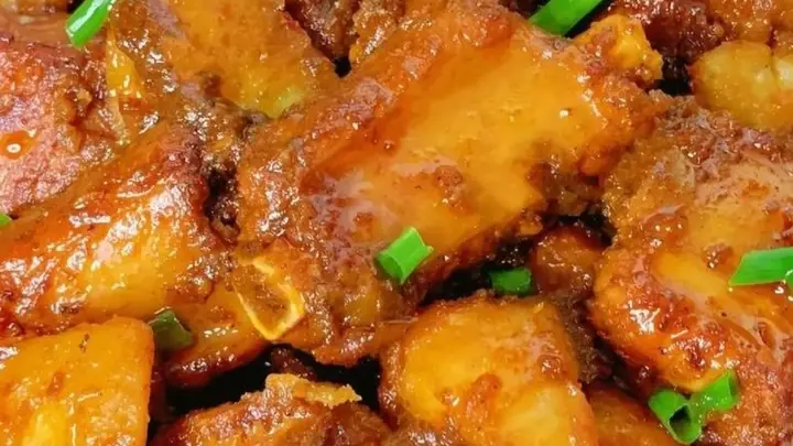 建议中老年人：生活别太节俭，多吃8种“高蛋白”食物，身体好