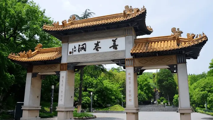 4A景区善卷洞智慧升级:检票闸机等设备优选推荐