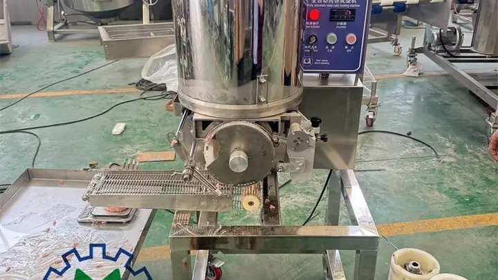 肉饼成型机 鱼饼肉饼成型机 小型肉饼成型机