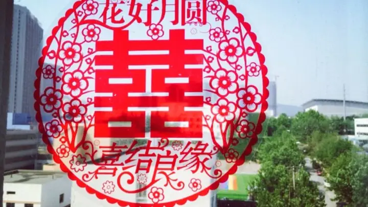 婚礼刚过43天 聊城28岁女子因电子烟纠纷持刀伤人致死 检方认定自首建议重罚
