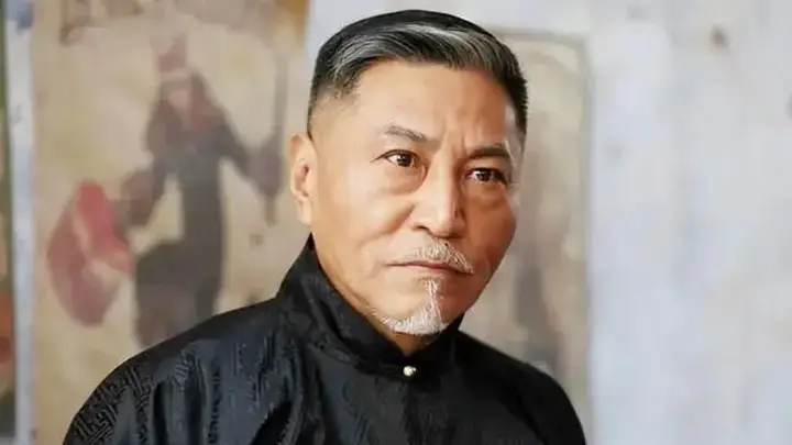 66岁演员王侃因病去世,系91岁牛犇次子