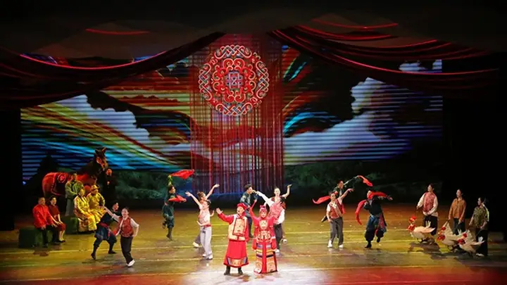 歌舞剧《彩云飘落的地方》通辽首演开启全国巡演新篇章