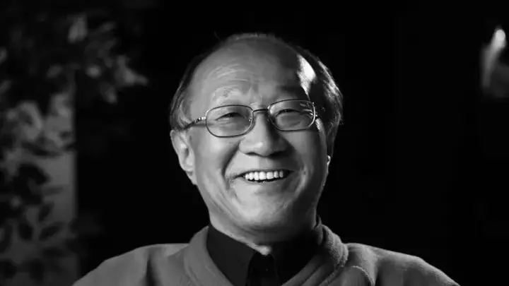 周育德同志，在睡眠中安详逝世