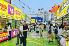 盛夏乐游鸢都!百商齐聚潍坊夜市,多元文旅活动点亮夏日夜生活