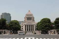 消息人士称日本拟引进具备对舰攻击能力无人潜艇