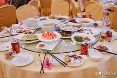 去了十多次平顶山喝喜酒,发现酒席都有这8个特点,第8点很赞!