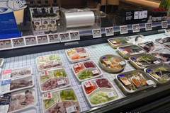 济南市民餐桌上的“快手菜”热销现象持续升温