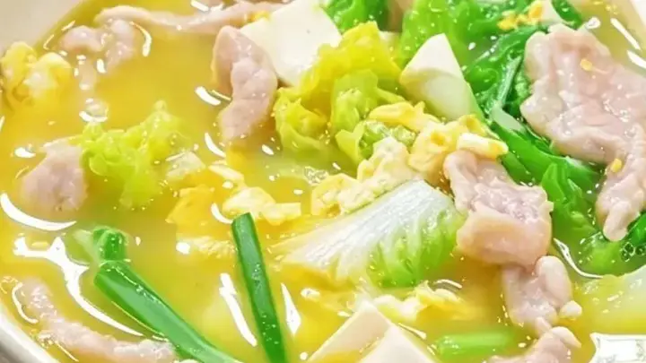 奶白家常三鲜汤!一锅快手煮,鲜而不腻,孩子超爱喝!