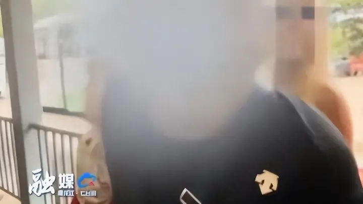 北京导游辱骂游客后续:拘留只是开始,还要面临3重处罚 饭碗没了