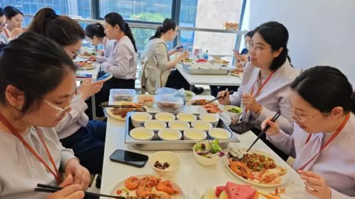食四芳华 乐享时光——宁波银行北京中关村支行十四周年行庆活动圆满举办