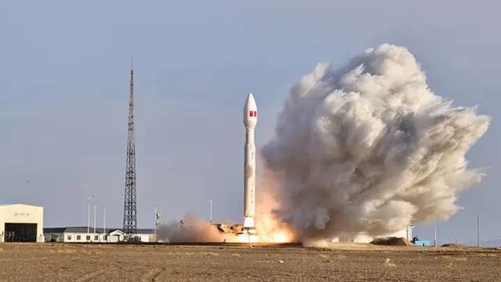 云尖沐曦号卫星成功入轨 国产智算产业链太空计算新实践实现关键突破