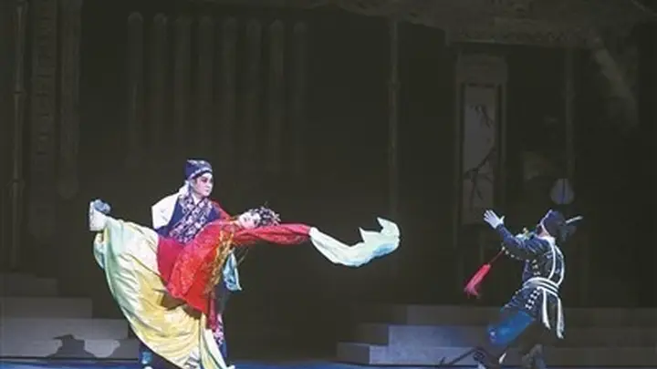 粤港精英联袂上演经典传奇 《再世红梅记》成粤剧界年度热议焦点