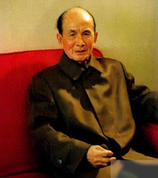 被俘名将一大堆，蒋介石只救一个人，陈再道却对他敬重有加