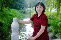 1977年恢复高考后，北京首位文科状元刘学红作文仅失1分，后来发展如何？
