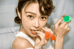 4年抑郁,10年低迷,45岁翻红的她,开始自毁人设