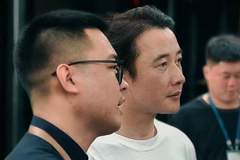 罗晋素颜现身大孤山祈福 状态憔悴引网友热议