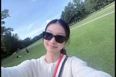 马伊琍俩女儿近照，爱马优雅漂亮长相随爸，妹妹变拽姐身高抢镜