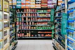 三巨头押宝便利店 仓店融合模式成万亿蓝海核心竞争力