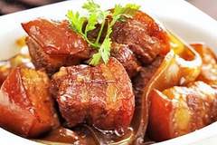 17款菜品今日推荐:红烧肉炖粉条、蒜蓉扇贝粉丝、五宝蒸南瓜