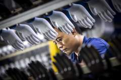 一座小县城,一年何以卖出40亿双安防手套?