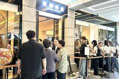 股价下跌，老铺黄金还能打吗？