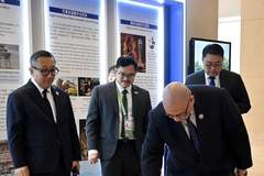 APEC数字周成都展区亮点出圈：数字文创与熊猫机器人引客打卡，生动展现成都“三城三都”魅力