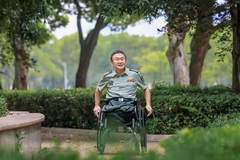 轮椅上的科技尖兵王戟 攻克关键技术成果获学界高度认可
