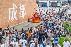 暴涨超两成!外国游客疯狂涌入中国,中国公厕撕碎西方刻板印象