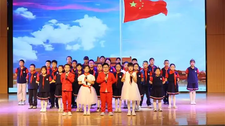 童真绽放逐梦想 欢乐六一暖童心——旧铺中心小学开展庆六一文艺汇演活动