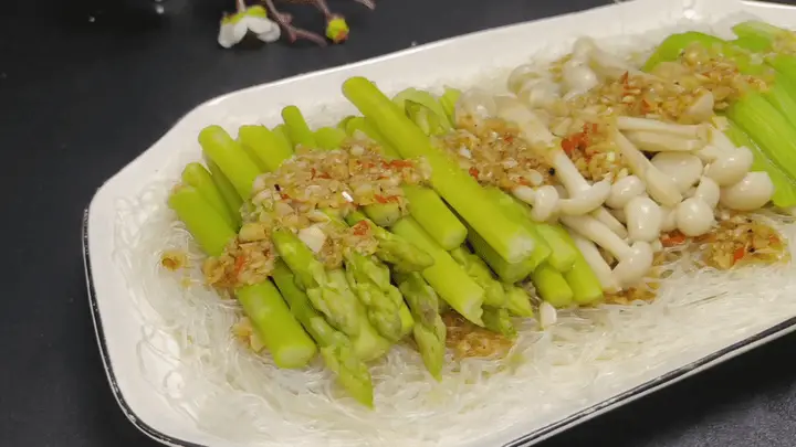 夏天多吃蒸菜,这4样大火一蒸就出锅!蒜香味直勾人食欲、又不失清淡爽口,就这一盘下了一锅饭