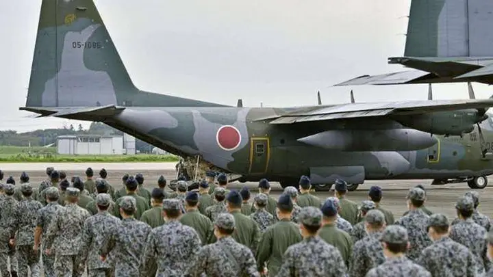 日本连续两天对华抗议后，中国军舰连穿四大水道，外交部划出红线