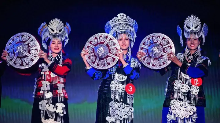 四川马边文旅宣传视频征集:点赞破千送猪、破万送羊,网友热议“实在”奖励