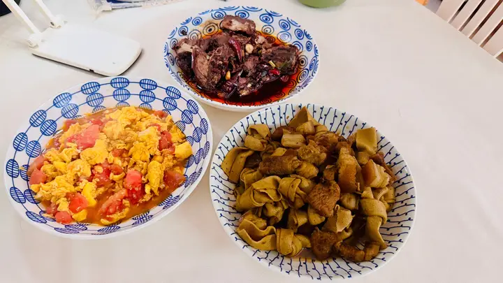 :假期在家,最累的不是买菜做饭,而是陪孩子