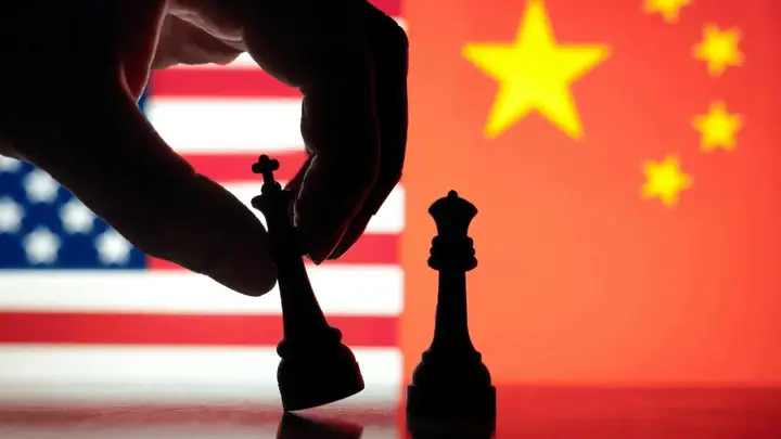 制造业增加值连续16年全球第一！2025年突破33万亿元，这组硬核数据诠释中国科技绝对底气