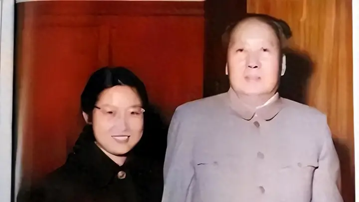 1996年，军委决定给李敏副军级待遇，她却说：父母是父母，我是我