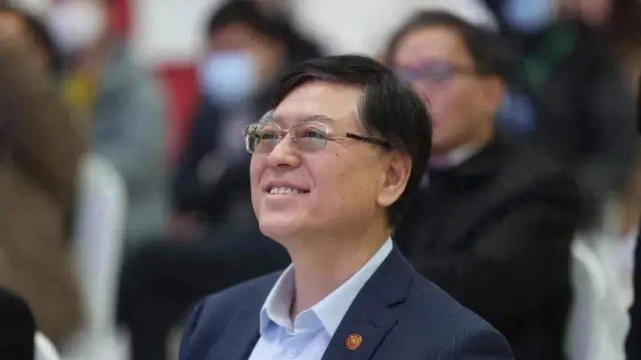 暴增1600亿,联想闷声发大财
