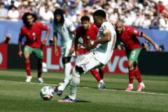 世界杯-姆巴佩造点+失点 射门比13-1法国半场0-0摩洛哥