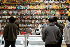日本五家宝可梦临时门店启刷脸限购,硬核防黄牛保障公平购物