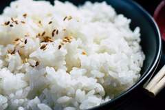 全谷物替代精制主食 消化道癌发病及死亡风险显著降低