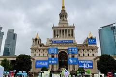 台风也吹不走的书香气！上海书展遇上建行“惠”，市民直呼“真香”