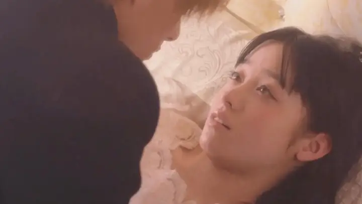 日本伦理片《少女》:当两个少女决定“亲眼看看死亡”,她们的心开始变了