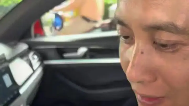 车费2.5万元,一博主带着父母找了一辆出租车,坐出租车从广州奔赴拉萨…