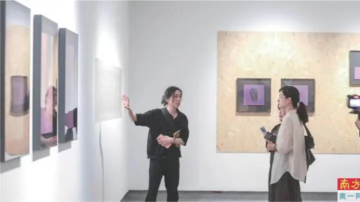星丛：青春心印十二年工笔艺术生态展在深圳开幕