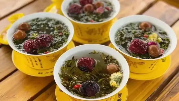 临夏夏日消暑滋味拉满 街巷特色饮品尽显地域风情