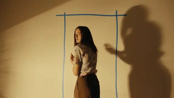 Google投资《后室》制作方A24 戳破AI“早优化”陷阱 创造力还得留有余地