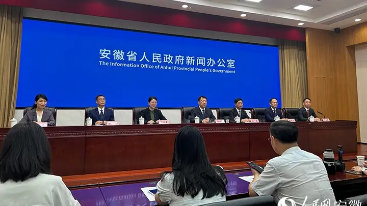 安庆黄梅戏发展亮出实招 三大维度打造文化传承与文旅融合新亮点